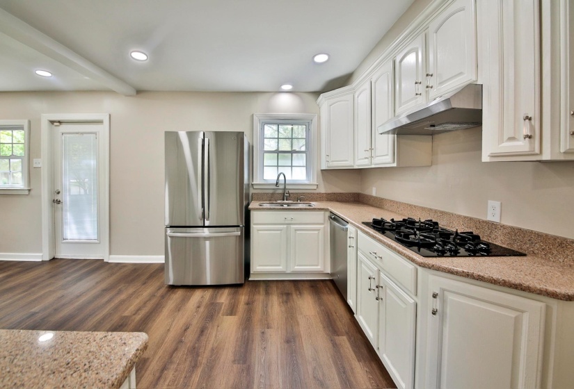 4869 SOUTHERN RD, Memphis, Tennessee 38117, 3 Bedroom Bedrooms, 8 Room Rooms,2 BathroomBathrooms,Residential,For Sale,SOUTHERN,0,10218692