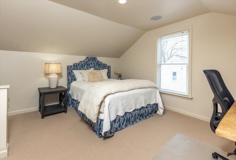 3600 NORTHWOOD DR, Memphis, Tennessee 38111, 4 Bedrooms Bedrooms, 8 Rooms Rooms,2 BathroomsBathrooms,Residential,For Sale,NORTHWOOD,10218693