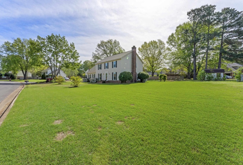 700 LANCELOT LN, Collierville, Tennessee 38017, 4 Bedroom Bedrooms, 8 Room Rooms,2.1 BathroomBathrooms,Residential,For Sale,LANCELOT,0,10218696