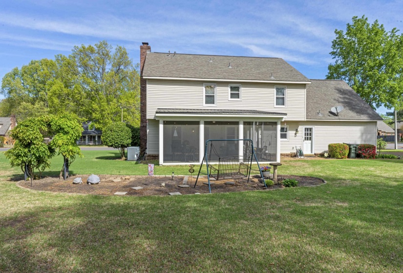 700 LANCELOT LN, Collierville, Tennessee 38017, 4 Bedroom Bedrooms, 8 Room Rooms,2.1 BathroomBathrooms,Residential,For Sale,LANCELOT,0,10218696