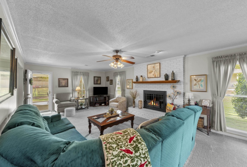700 LANCELOT LN, Collierville, Tennessee 38017, 4 Bedroom Bedrooms, 8 Room Rooms,2.1 BathroomBathrooms,Residential,For Sale,LANCELOT,0,10218696