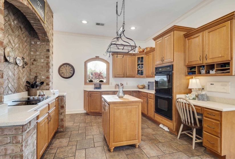 1245 AUBURN WOODS DR, Unincorporated, Tennessee 38017, 5 Bedroom Bedrooms, 12 Room Rooms,3.1 BathroomBathrooms,Residential,For Sale,AUBURN WOODS,0,10218699