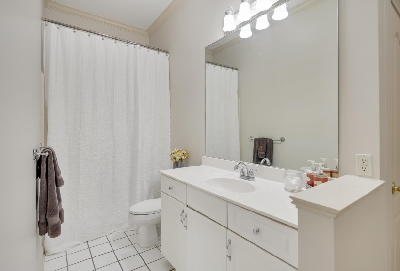 1245 AUBURN WOODS DR, Unincorporated, Tennessee 38017, 5 Bedroom Bedrooms, 12 Room Rooms,3.1 BathroomBathrooms,Residential,For Sale,AUBURN WOODS,0,10218699