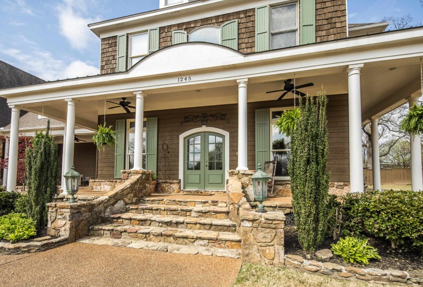 1245 AUBURN WOODS DR, Unincorporated, Tennessee 38017, 5 Bedroom Bedrooms, 12 Room Rooms,3.1 BathroomBathrooms,Residential,For Sale,AUBURN WOODS,0,10218699