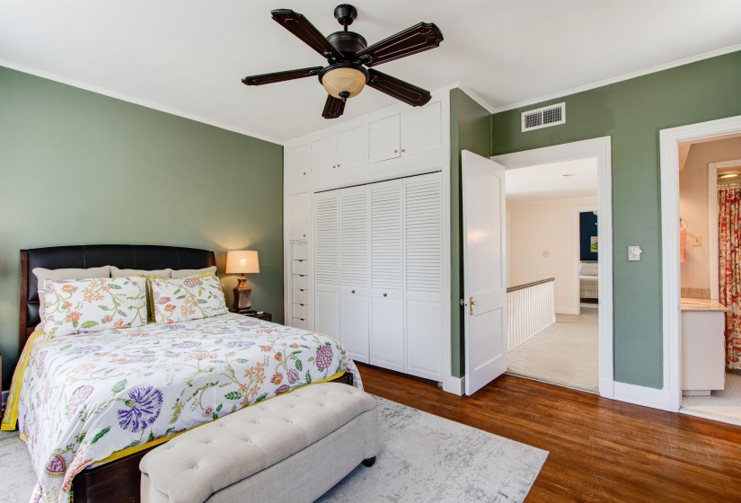 711 MCLEAN BLVD, Memphis, Tennessee 38104, 3 Bedrooms Bedrooms, 7 Rooms Rooms,3 BathroomsBathrooms,Residential,For Sale,MCLEAN,10218715