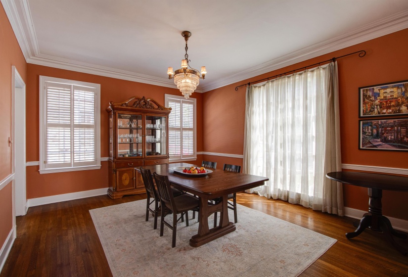 711 MCLEAN BLVD, Memphis, Tennessee 38104, 3 Bedrooms Bedrooms, 7 Rooms Rooms,3 BathroomsBathrooms,Residential,For Sale,MCLEAN,10218715
