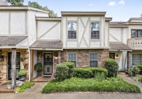 1937 INNSBRUCK DR, Germantown, Tennessee 38138, 3 Bedrooms Bedrooms, 6 Rooms Rooms,2.1 BathroomsBathrooms,Residential,For Sale,INNSBRUCK,10212178