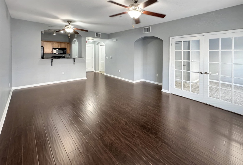 665 TENNESSEE ST, Memphis, Tennessee 38103, 1 Bedroom Bedrooms, 3 Rooms Rooms,1 BathroomBathrooms,Residential,For Sale,TENNESSEE,10218787