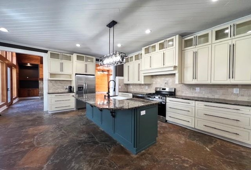 9490 HWY 196 HWY, Unincorporated, Tennessee 38017, 4 Bedroom Bedrooms, 9 Room Rooms,3.1 BathroomBathrooms,Residential,For Sale,HWY 196,0,10218799