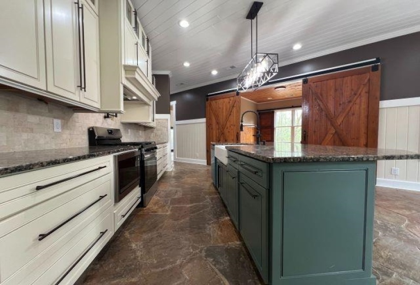 9490 HWY 196 HWY, Unincorporated, Tennessee 38017, 4 Bedroom Bedrooms, 9 Room Rooms,3.1 BathroomBathrooms,Residential,For Sale,HWY 196,0,10218799