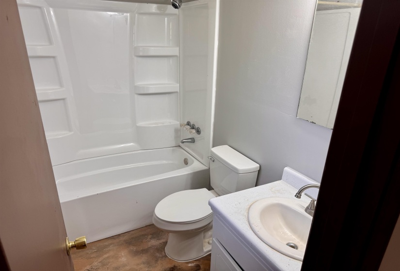 3084 GREENBRANCH DR, Memphis, Tennessee 38118, 3 Bedrooms Bedrooms, 5 Rooms Rooms,2 BathroomsBathrooms,Rental Properties,For Sale,GREENBRANCH,10218840