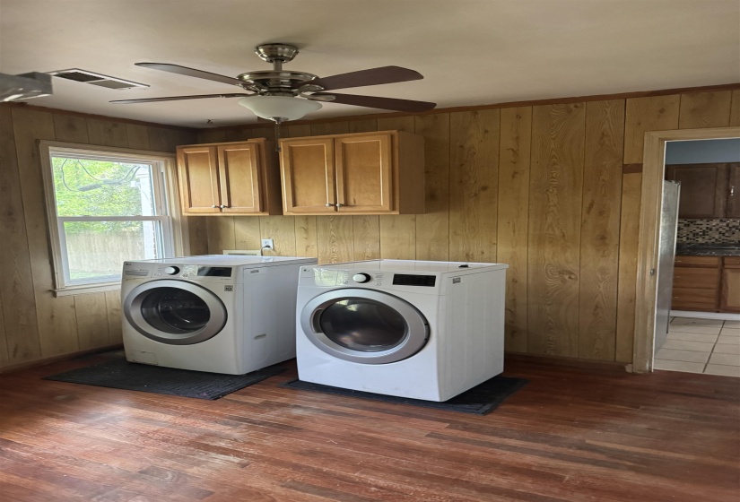 1284 MERRYCREST DR, Memphis, Tennessee 38111, 3 Bedroom Bedrooms, 6 Room Rooms,1 BathroomBathrooms,Residential,For Sale,MERRYCREST,0,10218806