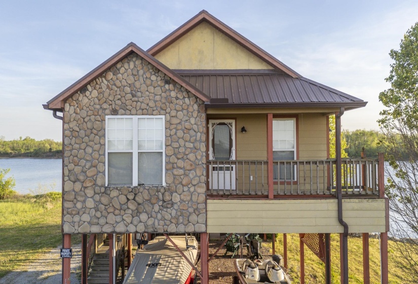 1900 CATFISH LN, Crump, Tennessee 38327, 2 Bedrooms Bedrooms, 6 Rooms Rooms,2 BathroomsBathrooms,Residential,For Sale,CATFISH,10218821
