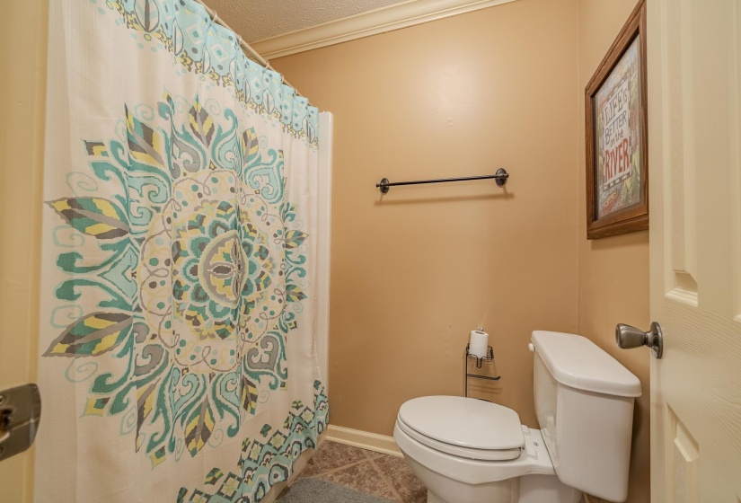 1900 CATFISH LN, Crump, Tennessee 38327, 2 Bedrooms Bedrooms, 6 Rooms Rooms,2 BathroomsBathrooms,Residential,For Sale,CATFISH,10218821
