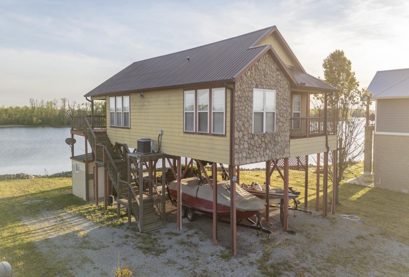 1900 CATFISH LN, Crump, Tennessee 38327, 2 Bedrooms Bedrooms, 6 Rooms Rooms,2 BathroomsBathrooms,Residential,For Sale,CATFISH,10218821