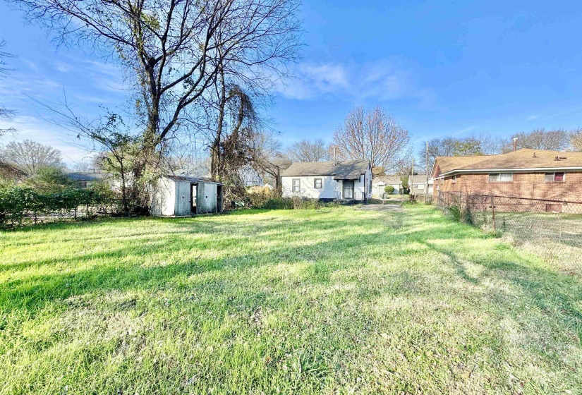 2071 HUBERT AVE, Memphis, Tennessee 38108, 2 Bedroom Bedrooms, 4 Room Rooms,1 BathroomBathrooms,Residential,For Sale,HUBERT,0,10218833