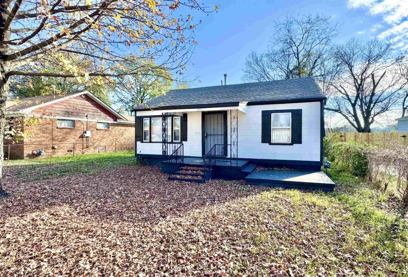 2071 HUBERT AVE, Memphis, Tennessee 38108, 2 Bedroom Bedrooms, 4 Room Rooms,1 BathroomBathrooms,Residential,For Sale,HUBERT,0,10218833