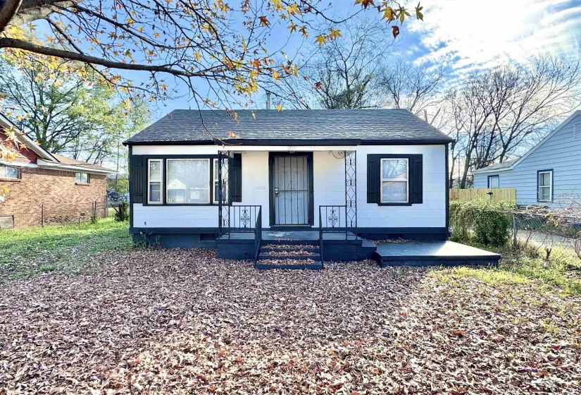 2071 HUBERT AVE, Memphis, Tennessee 38108, 2 Bedroom Bedrooms, 4 Room Rooms,1 BathroomBathrooms,Residential,For Sale,HUBERT,0,10218833