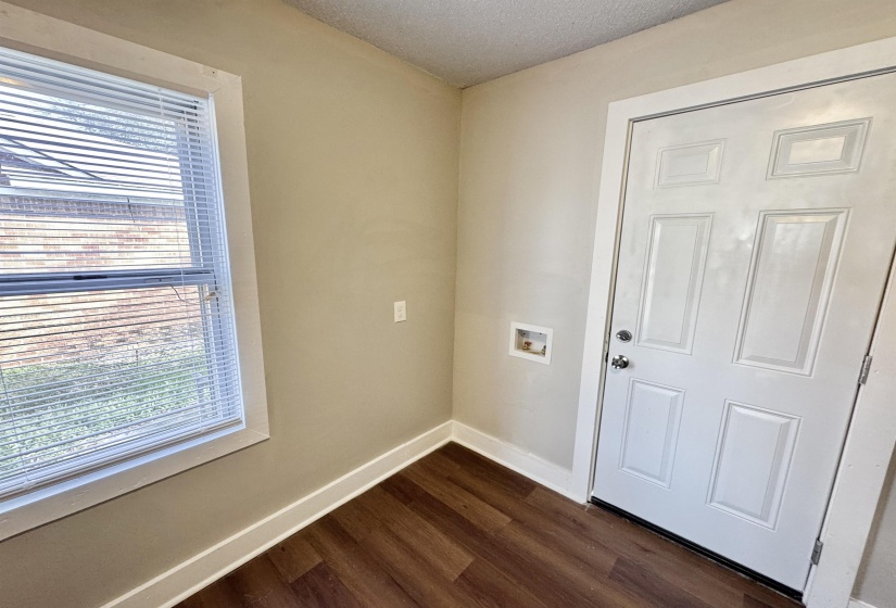 2071 HUBERT AVE, Memphis, Tennessee 38108, 2 Bedroom Bedrooms, 4 Room Rooms,1 BathroomBathrooms,Residential,For Sale,HUBERT,0,10218833