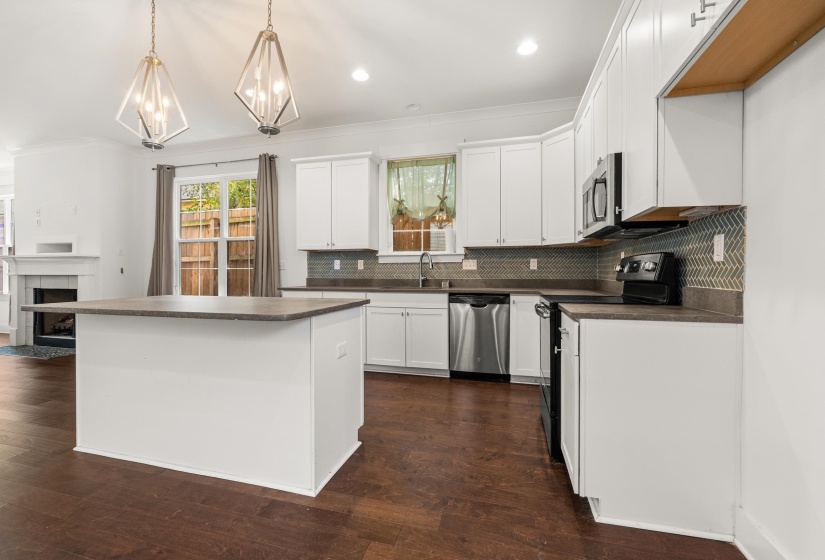 931 BRUCE ST, Memphis, Tennessee 38104, 3 Bedroom Bedrooms, 6 Room Rooms,2.1 BathroomBathrooms,Residential,For Sale,BRUCE,0,10218849