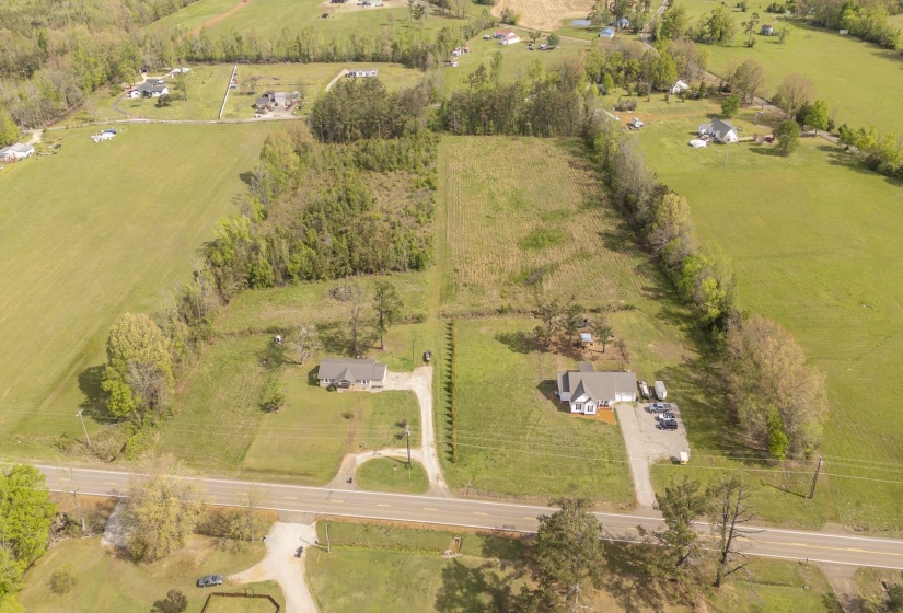 4970 57 HWY, Michie, Tennessee 38357, 3 Bedroom Bedrooms, 10 Room Rooms,2 BathroomBathrooms,Residential,For Sale,57,0,10218852
