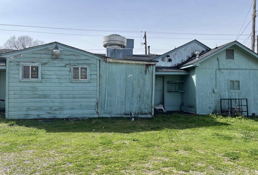 1172 HOLLYWOOD ST, Memphis, Tennessee 38108, ,Commercial/industrial,For Sale,HOLLYWOOD,10218883