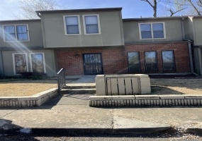 4037 GRAHAM OAKS COURT CT, Memphis, Tennessee 38122, 3 Bedroom Bedrooms, 6 Room Rooms,2.1 BathroomBathrooms,Residential,For Sale,GRAHAM OAKS COURT,0,10193818