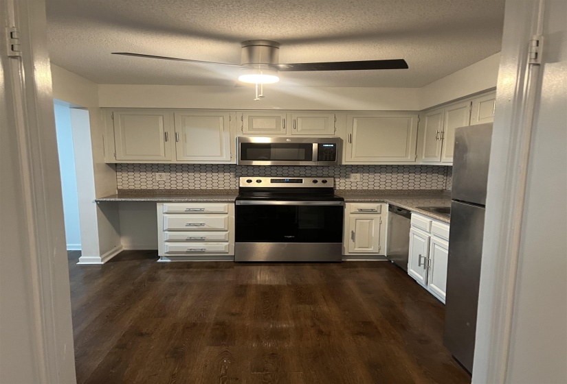 4037 GRAHAM OAKS COURT CT, Memphis, Tennessee 38122, 3 Bedroom Bedrooms, 6 Room Rooms,2.1 BathroomBathrooms,Residential,For Sale,GRAHAM OAKS COURT,0,10193818