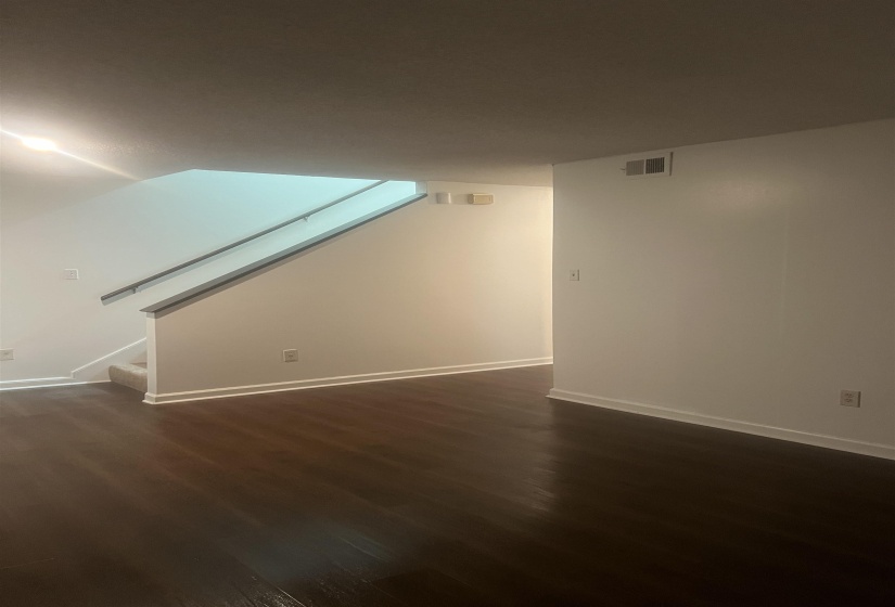 4037 GRAHAM OAKS COURT CT, Memphis, Tennessee 38122, 3 Bedroom Bedrooms, 6 Room Rooms,2.1 BathroomBathrooms,Residential,For Sale,GRAHAM OAKS COURT,0,10193818