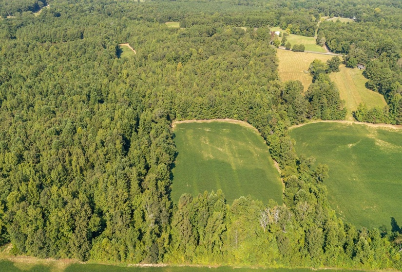2395 POCAHONTAS RD, Pocahontas, Tennessee 38061-5537, 3 Bedrooms Bedrooms, 8 Rooms Rooms,2 BathroomsBathrooms,Residential,For Sale,POCAHONTAS,10218873