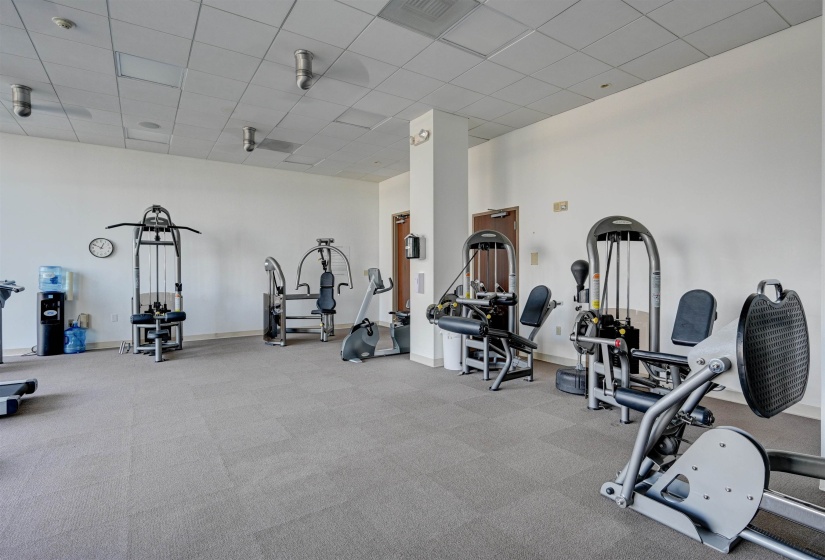 Gym featuring a drop ceiling