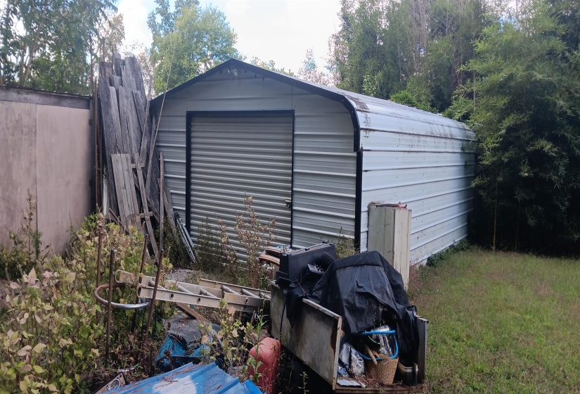 100 ACADEMY RD, Pulaski, Tennessee 38478, 3 Bedroom Bedrooms, 7 Room Rooms,2 BathroomBathrooms,Residential,For Sale,ACADEMY,0,10218889