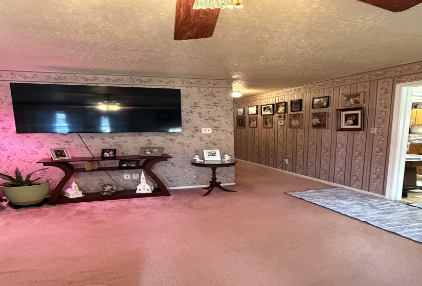 2857 HWY 64 HWY, Oakland, Tennessee 38028, 3 Bedrooms Bedrooms, 5 Rooms Rooms,2 BathroomsBathrooms,Residential,For Sale,HWY 64,10218893
