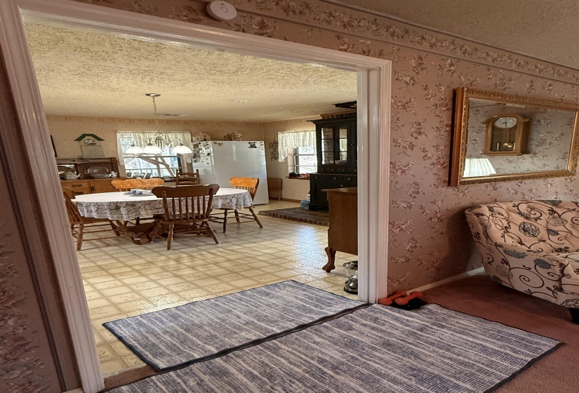 2857 HWY 64 HWY, Oakland, Tennessee 38028, 3 Bedrooms Bedrooms, 5 Rooms Rooms,2 BathroomsBathrooms,Residential,For Sale,HWY 64,10218893