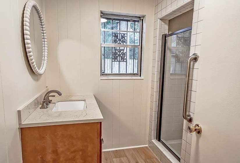 4677 LEATHERWOOD RD, Memphis, Tennessee 38117, 4 Bedrooms Bedrooms, 8 Rooms Rooms,2 BathroomsBathrooms,Residential,For Sale,LEATHERWOOD,10218898