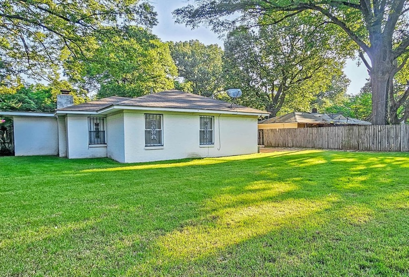 4677 LEATHERWOOD RD, Memphis, Tennessee 38117, 4 Bedrooms Bedrooms, 8 Rooms Rooms,2 BathroomsBathrooms,Residential,For Sale,LEATHERWOOD,10218898