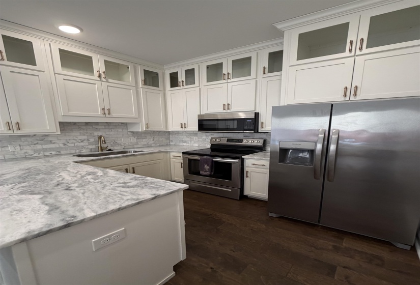 147 GREEFF LN, Memphis, Tennessee 38111, 4 Bedroom Bedrooms, 7 Room Rooms,2.1 BathroomBathrooms,Residential,For Sale,GREEFF,0,10218901