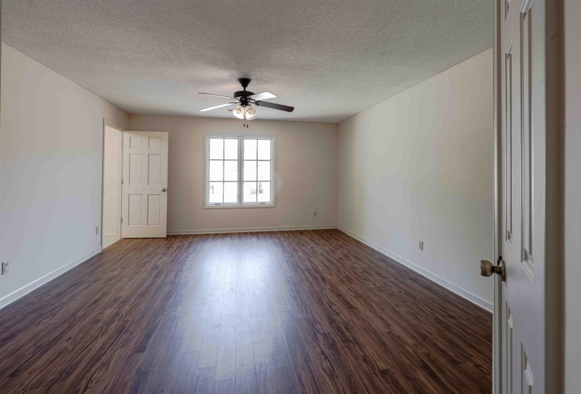 947 ROLLING OAKS LN, Collierville, Tennessee 38017, 6 Bedroom Bedrooms, 12 Room Rooms,4.1 BathroomBathrooms,Residential,For Sale,ROLLING OAKS,0,10218904