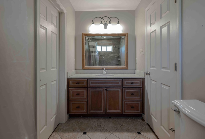 947 ROLLING OAKS LN, Collierville, Tennessee 38017, 6 Bedroom Bedrooms, 12 Room Rooms,4.1 BathroomBathrooms,Residential,For Sale,ROLLING OAKS,0,10218904