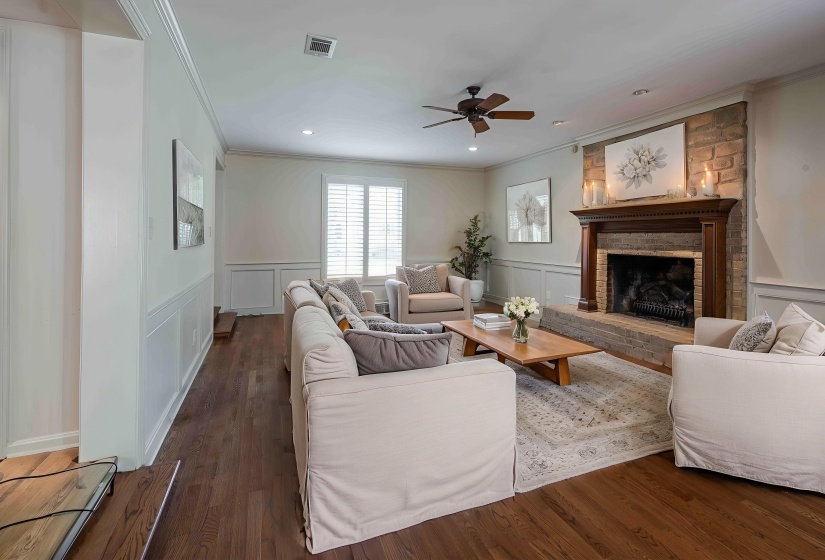 947 ROLLING OAKS LN, Collierville, Tennessee 38017, 6 Bedroom Bedrooms, 12 Room Rooms,4.1 BathroomBathrooms,Residential,For Sale,ROLLING OAKS,0,10218904