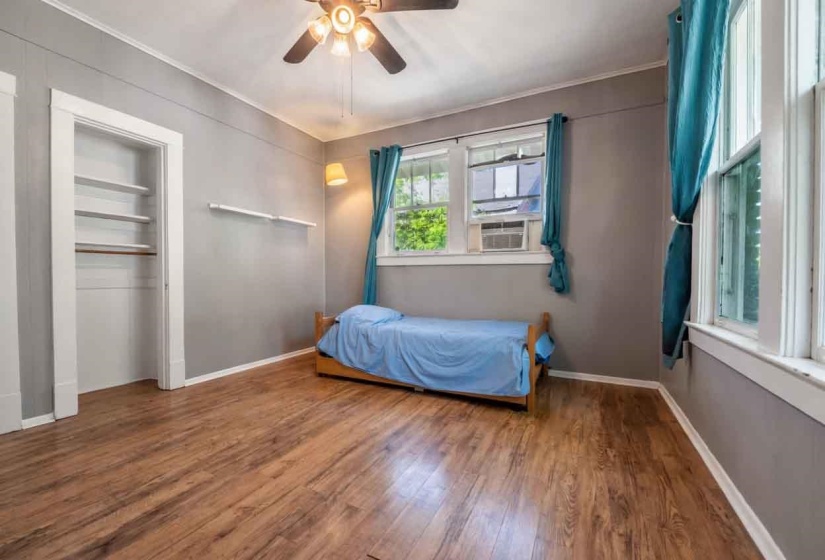 850 WILLETT CIR, Memphis, Tennessee 38107, 4 Bedroom Bedrooms, 2 Room Rooms,2 BathroomBathrooms,Residential,For Sale,WILLETT,0,10218908