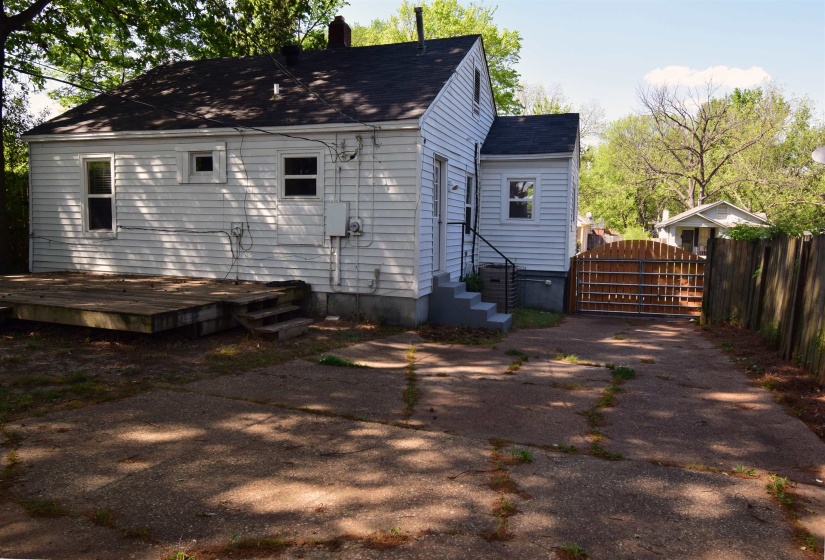 3529 MARION AVE, Memphis, Tennessee 38111, 2 Bedroom Bedrooms, 5 Room Rooms,1 BathroomBathrooms,Residential,For Sale,MARION,0,10218909