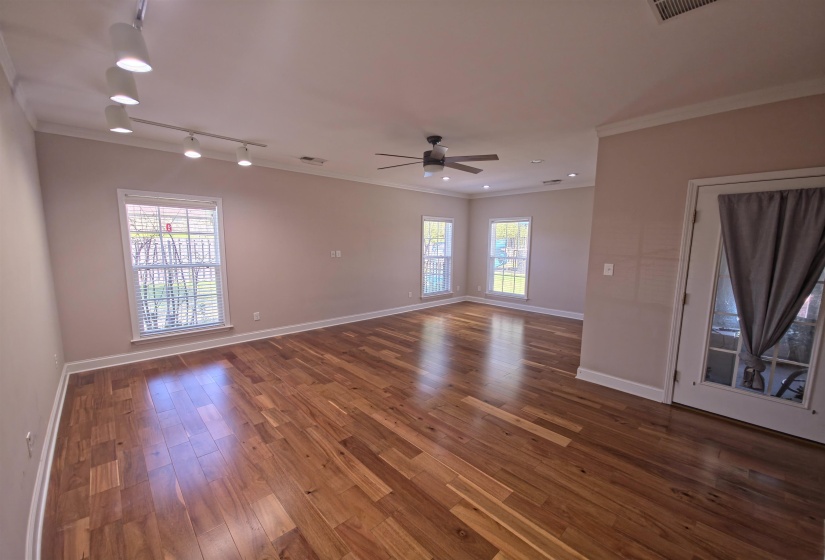 156 DUNCAN DR, Atoka, Tennessee 38004, 4 Bedroom Bedrooms, 3 Room Rooms,3 BathroomBathrooms,Residential,For Sale,DUNCAN,0,10218912