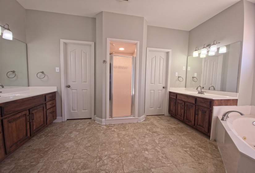 156 DUNCAN DR, Atoka, Tennessee 38004, 4 Bedroom Bedrooms, 3 Room Rooms,3 BathroomBathrooms,Residential,For Sale,DUNCAN,0,10218912