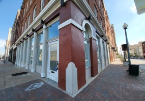 70 FRONT ST, Memphis, Tennessee 38103, ,Rental Properties,For Sale,FRONT,10218948 70 FRONT ST, Memphis, Tennessee 38103, ,Rental Properties,For Sale,FRONT,10218948