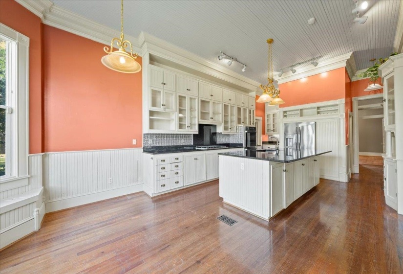 230 LEVY DR, Somerville, Tennessee 38068, 4 Bedrooms Bedrooms, 10 Rooms Rooms,3 BathroomsBathrooms,Residential,For Sale,LEVY,10218917