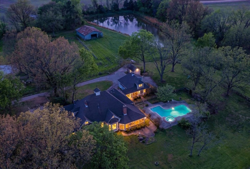 230 LEVY DR, Somerville, Tennessee 38068, 4 Bedrooms Bedrooms, 10 Rooms Rooms,3 BathroomsBathrooms,Residential,For Sale,LEVY,10218917