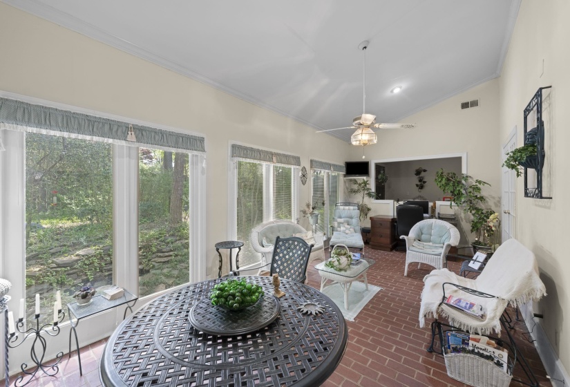 2944 BELFORT DR, Germantown, Tennessee 38138, 6 Bedroom Bedrooms, 12 Room Rooms,3.1 BathroomBathrooms,Residential,For Sale,BELFORT,0,10218918