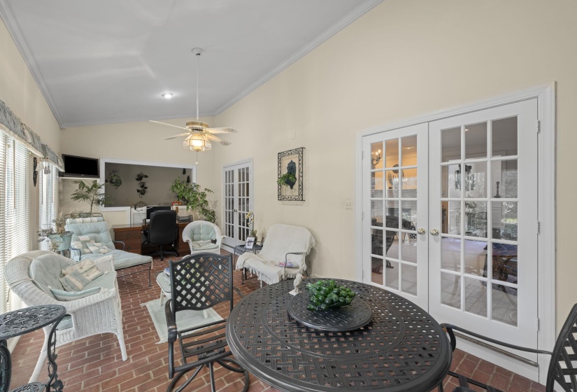 2944 BELFORT DR, Germantown, Tennessee 38138, 6 Bedroom Bedrooms, 12 Room Rooms,3.1 BathroomBathrooms,Residential,For Sale,BELFORT,0,10218918