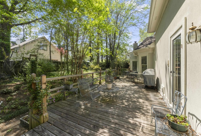 2944 BELFORT DR, Germantown, Tennessee 38138, 6 Bedroom Bedrooms, 12 Room Rooms,3.1 BathroomBathrooms,Residential,For Sale,BELFORT,0,10218918
